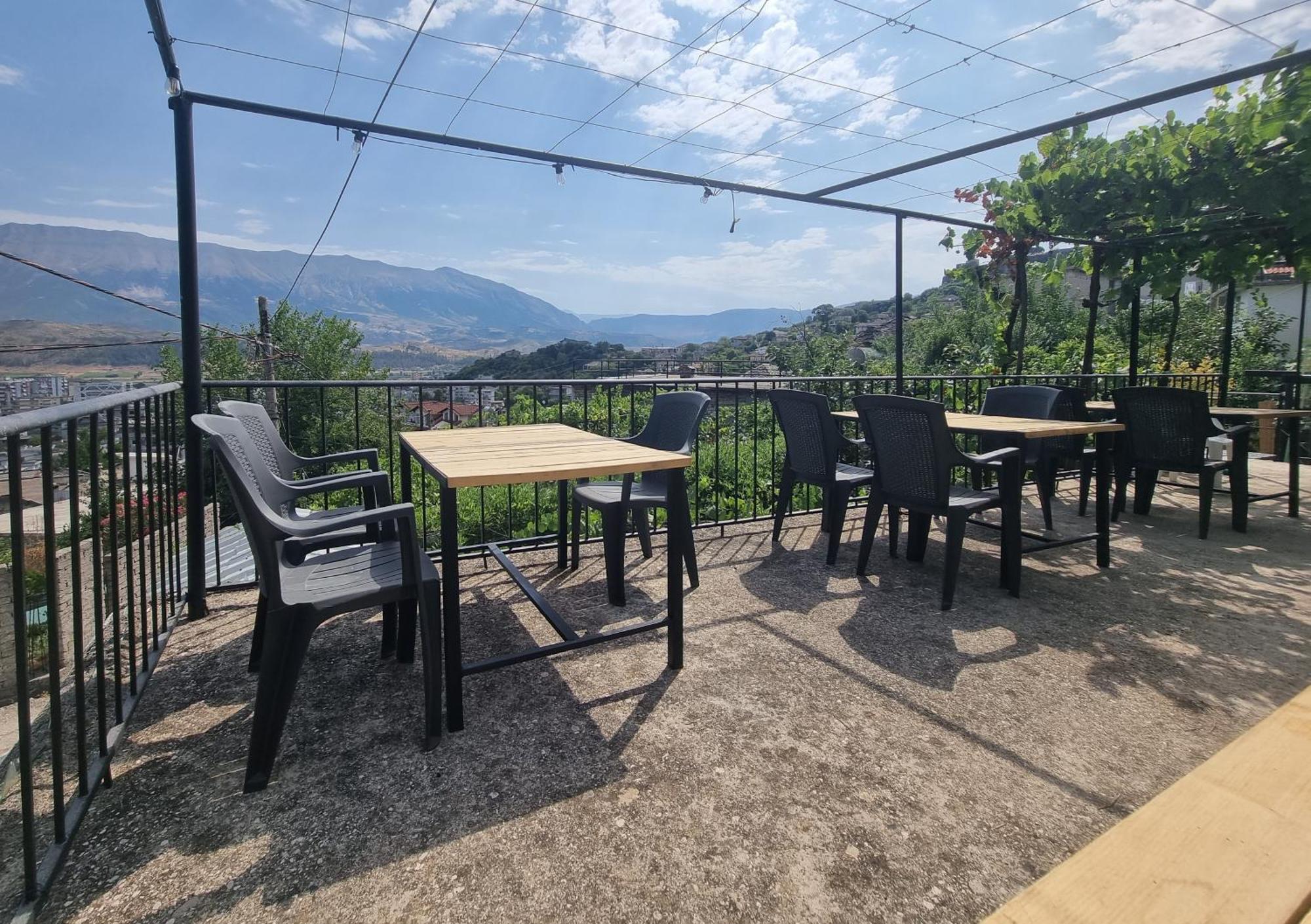 Tony'S Terrace Bed and Breakfast Αργυρόκαστρο Εξωτερικό φωτογραφία